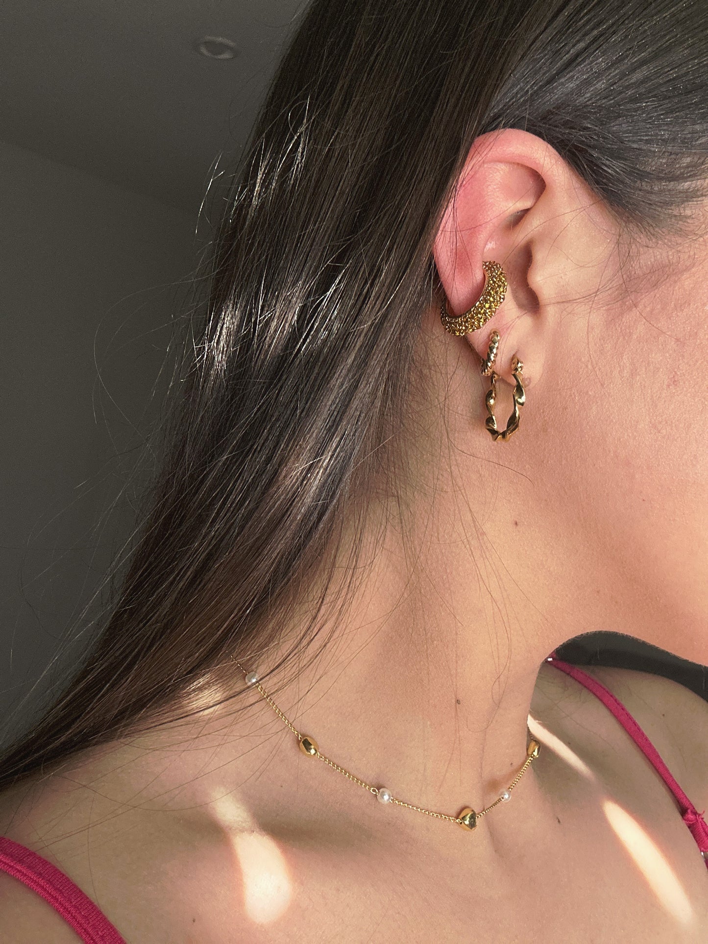 Ear cuff glow