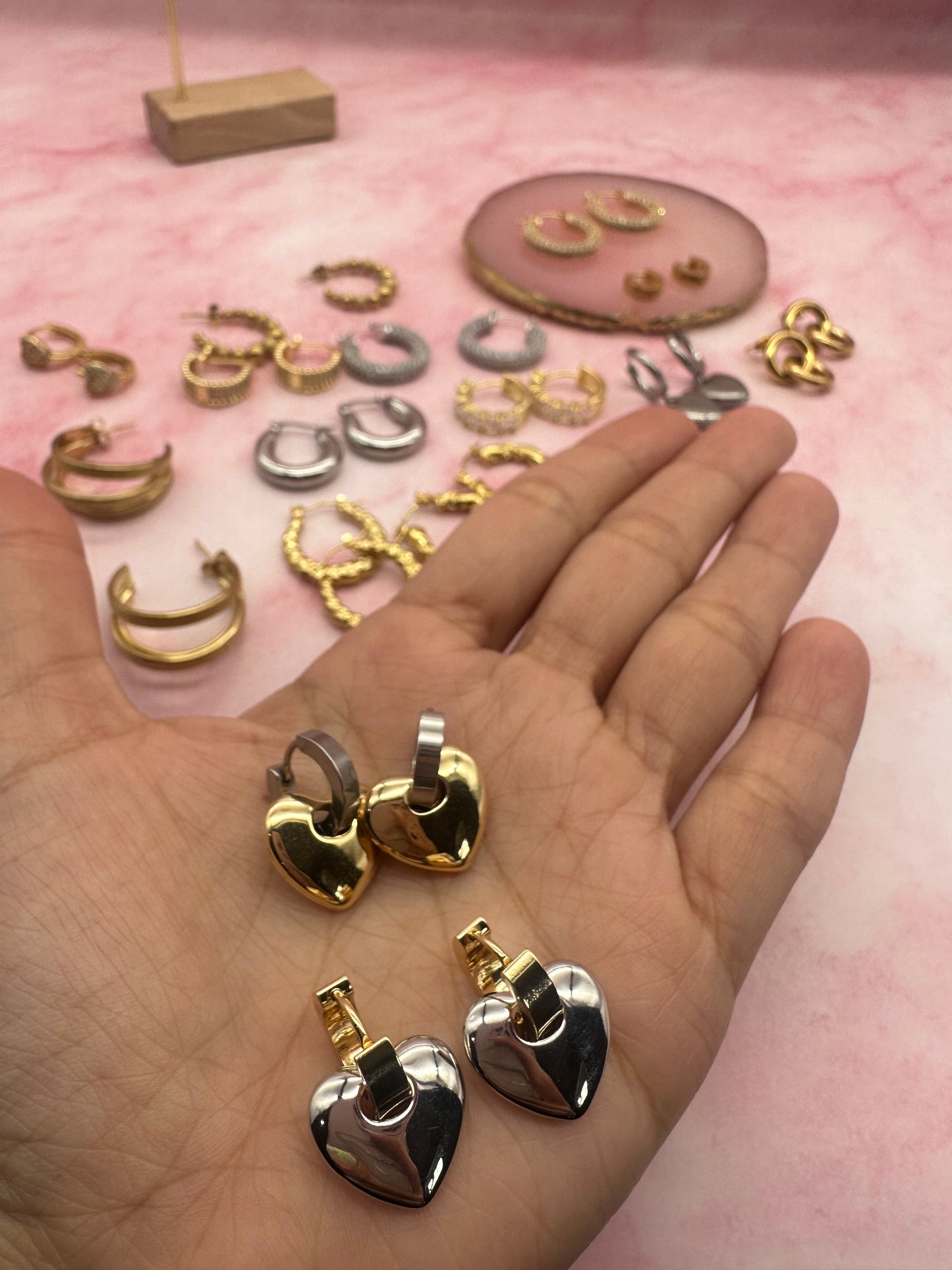 Heart hoops silver and gold
